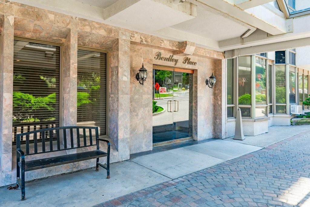 67 Caroline Street S, Unit #302, Hamilton, Ontario  L8P 3K6 - Photo 3 - H4197464