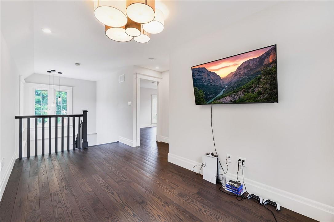 Image of property at 100 Kensington Avenue S