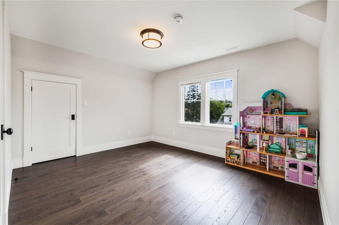 Image of property at 100 Kensington Avenue S