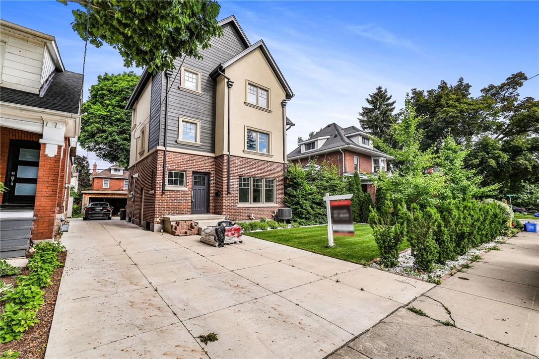 Image of property at 100 Kensington Avenue S