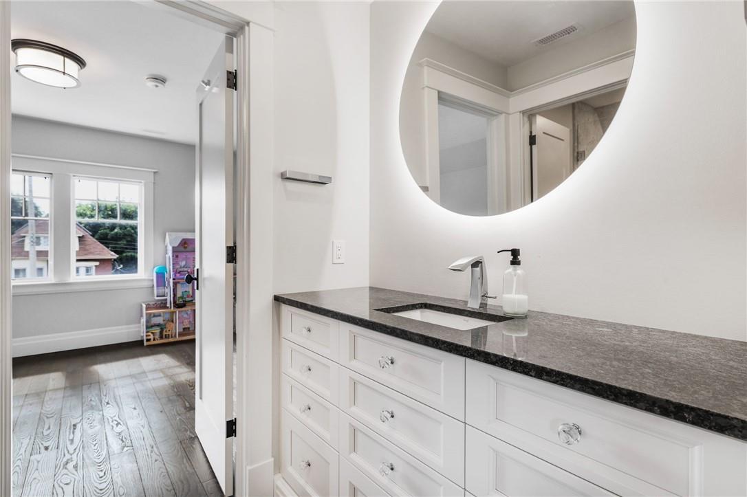 Image of property at 100 Kensington Avenue S