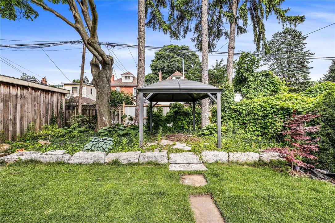 Image of property at 100 Kensington Avenue S