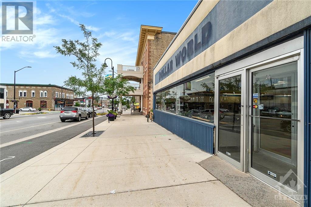 28 Beckwith Street N, Smiths Falls, Ontario  K7A 2B3 - Photo 4 - 1400127