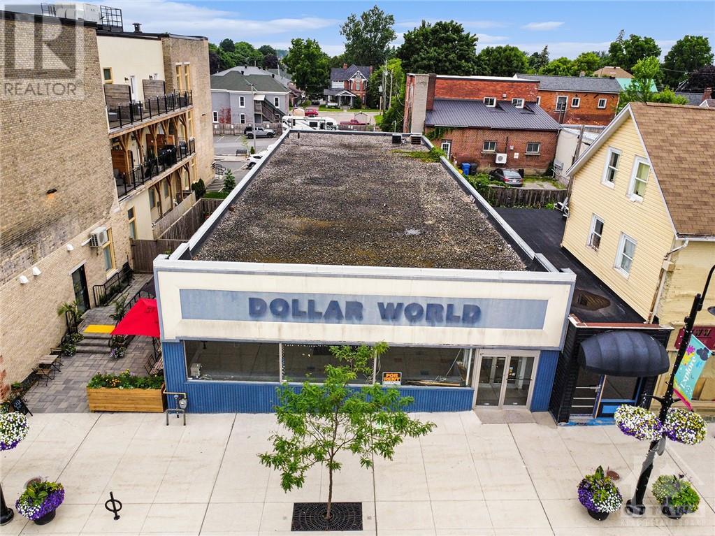 28 Beckwith Street N, Smiths Falls, Ontario  K7A 2B3 - Photo 2 - 1400127