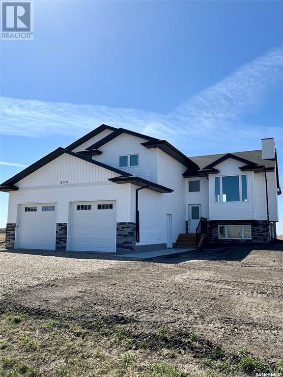1 Silverstream Place, Tisdale, Saskatchewan  S0E 1T0 - Photo 2 - SK975031