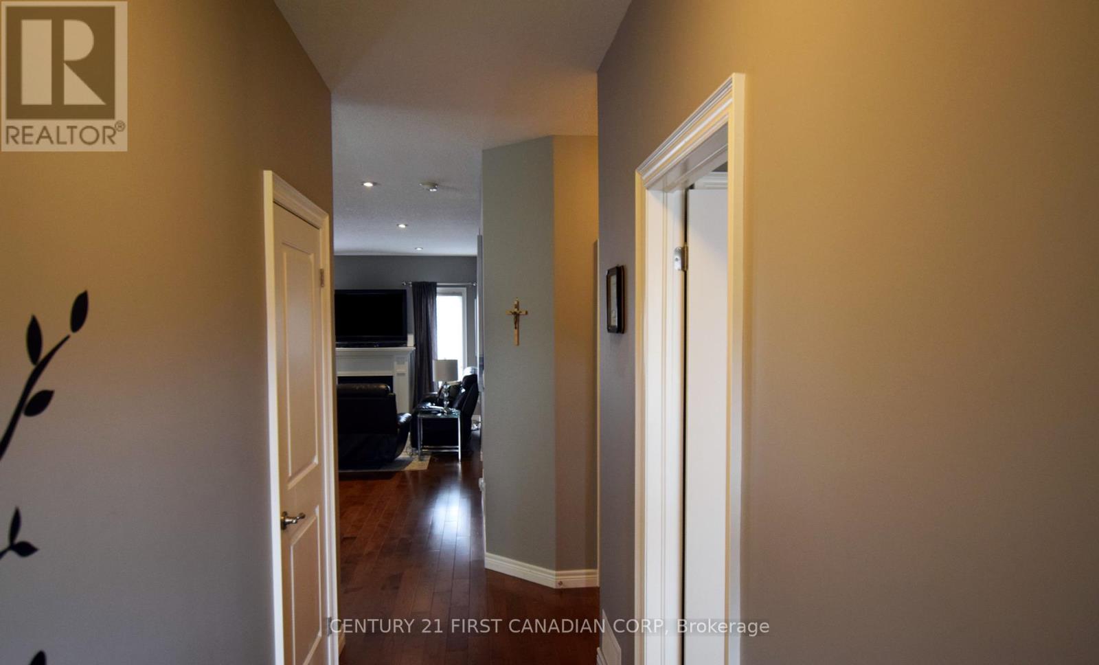22 - 1630 Bayswater Crescent, London, Ontario  N6G 0A9 - Photo 3 - X8204848