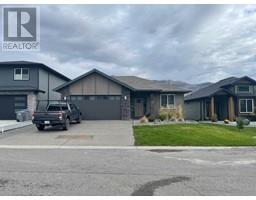 2200 DOUBLETREE CRES, kamloops, British Columbia