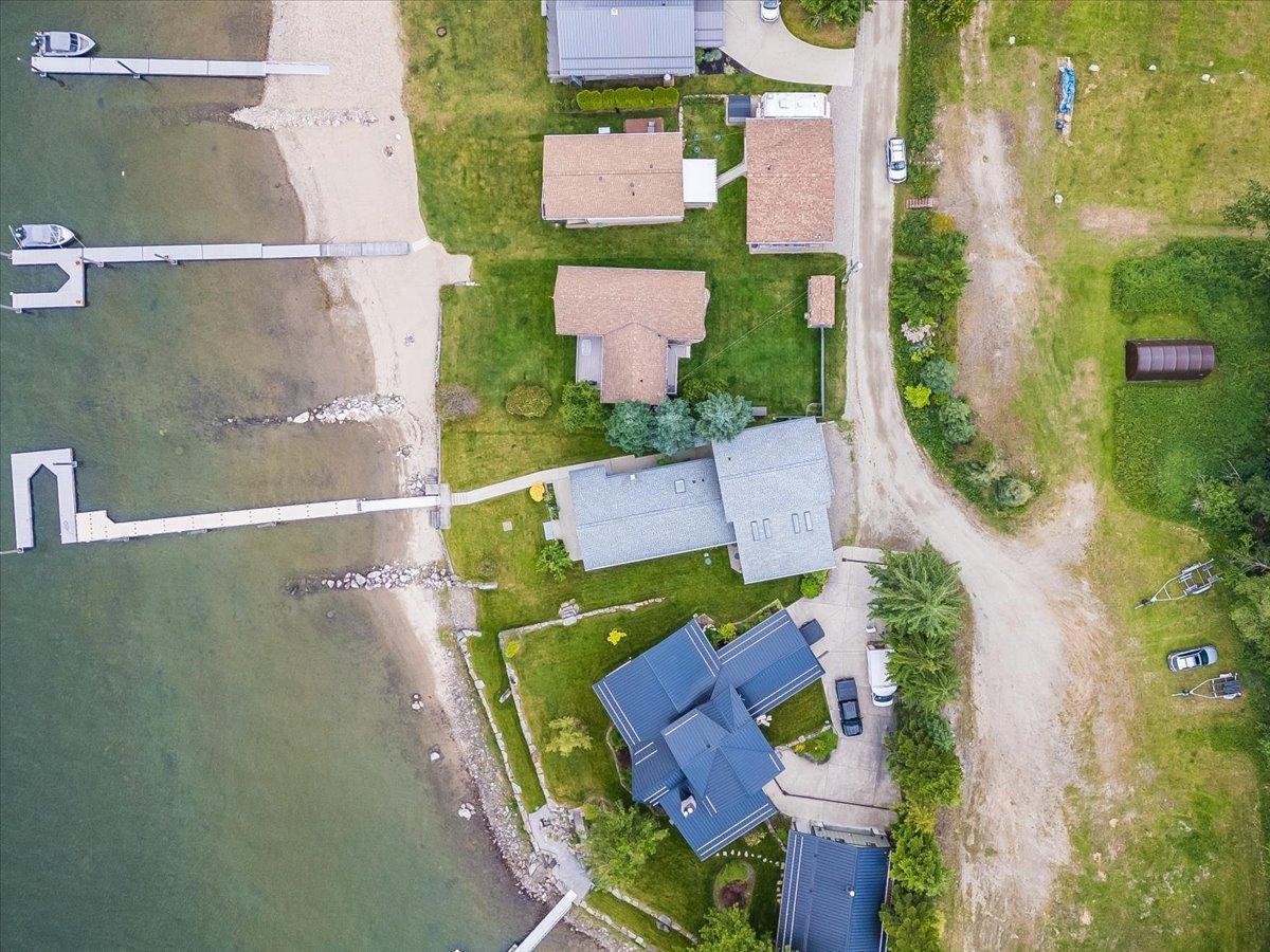 7725 Mawdsley Lane, Procter, British Columbia  V1L 0B6 - Photo 11 - 2478078