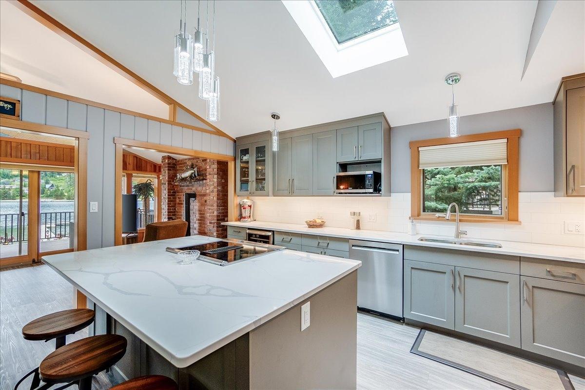 7725 Mawdsley Lane, Procter, British Columbia  V1L 0B6 - Photo 15 - 2478078