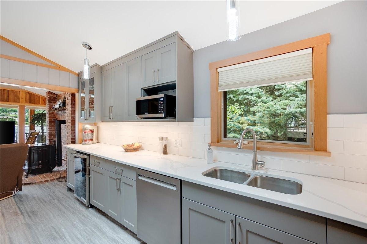 7725 Mawdsley Lane, Procter, British Columbia  V1L 0B6 - Photo 17 - 2478078