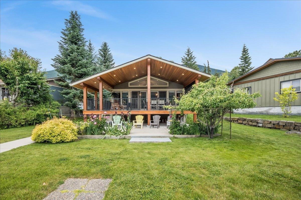 7725 Mawdsley Lane, Procter, British Columbia  V1L 0B6 - Photo 3 - 2478078