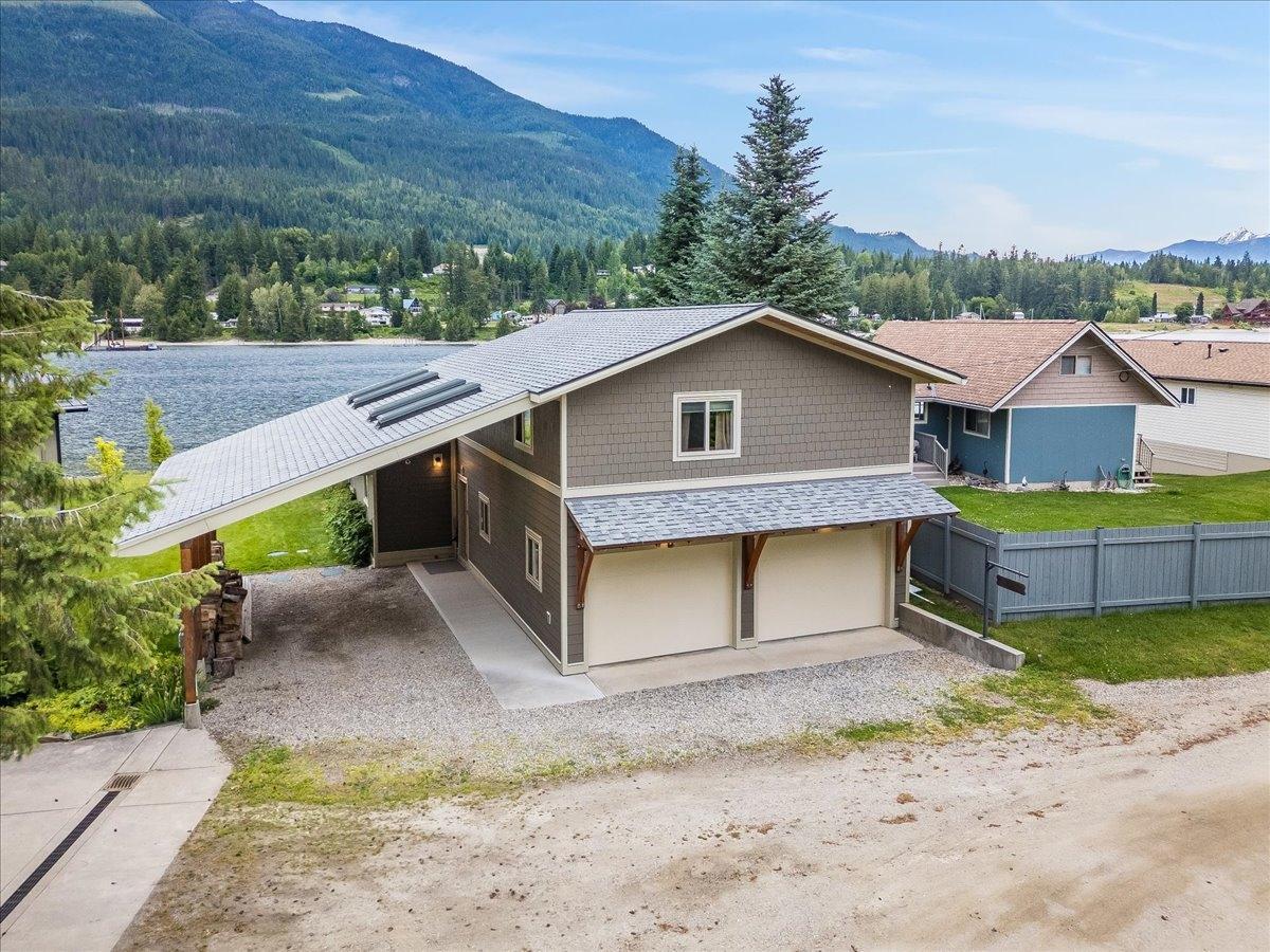7725 Mawdsley Lane, Procter, British Columbia  V1L 0B6 - Photo 8 - 2478078