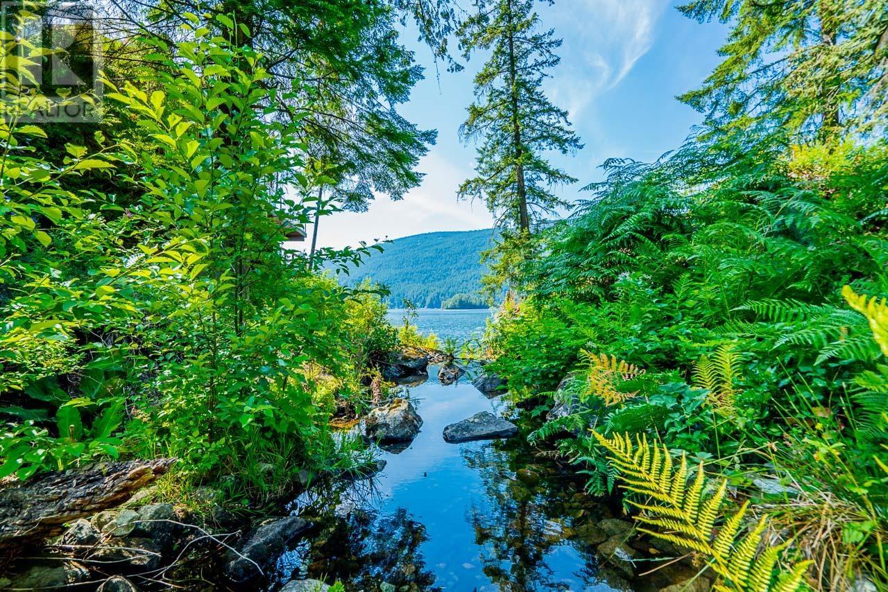 2250 Farrer Cove Place, Port Moody, British Columbia  V3H 5B6 - Photo 32 - R2900102