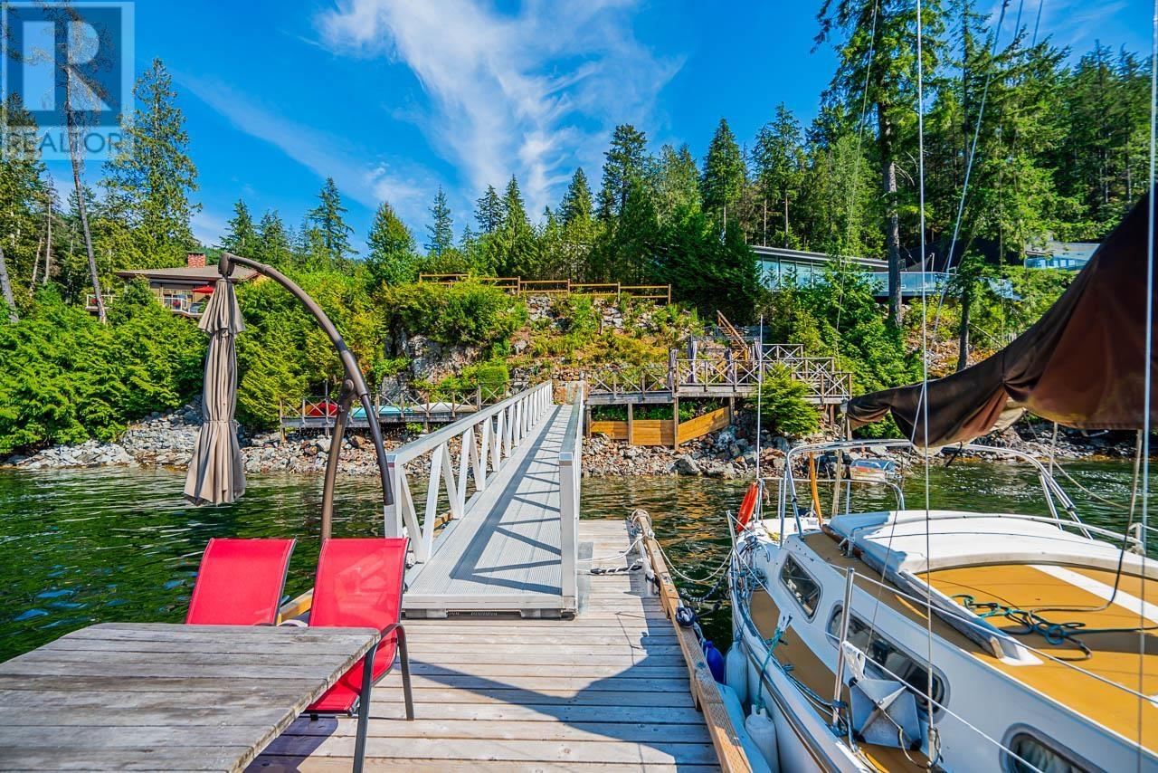 2250 Farrer Cove Place, Port Moody, British Columbia  V3H 5B6 - Photo 37 - R2900102