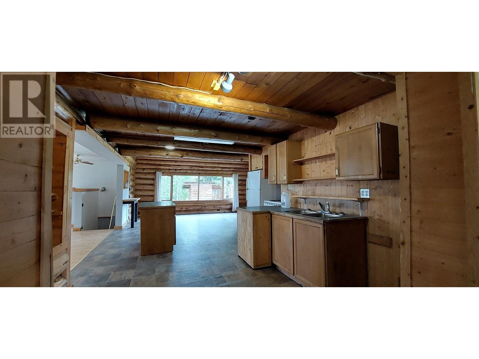 2757 Reed Road, Chilcotin, British Columbia  V0L 1C0 - Photo 16 - R2899809