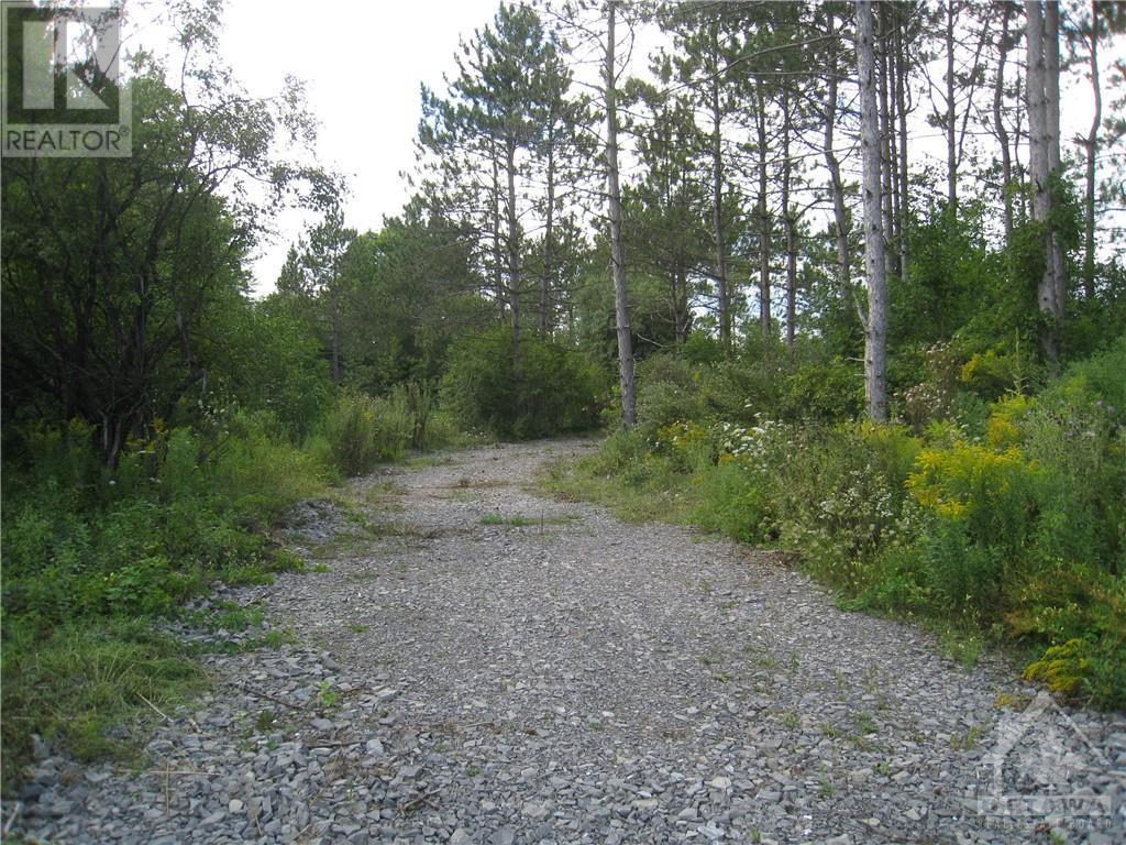 621 Highway 43 West, Merrickville, Ontario  K0G 1N0 - Photo 4 - 1400194