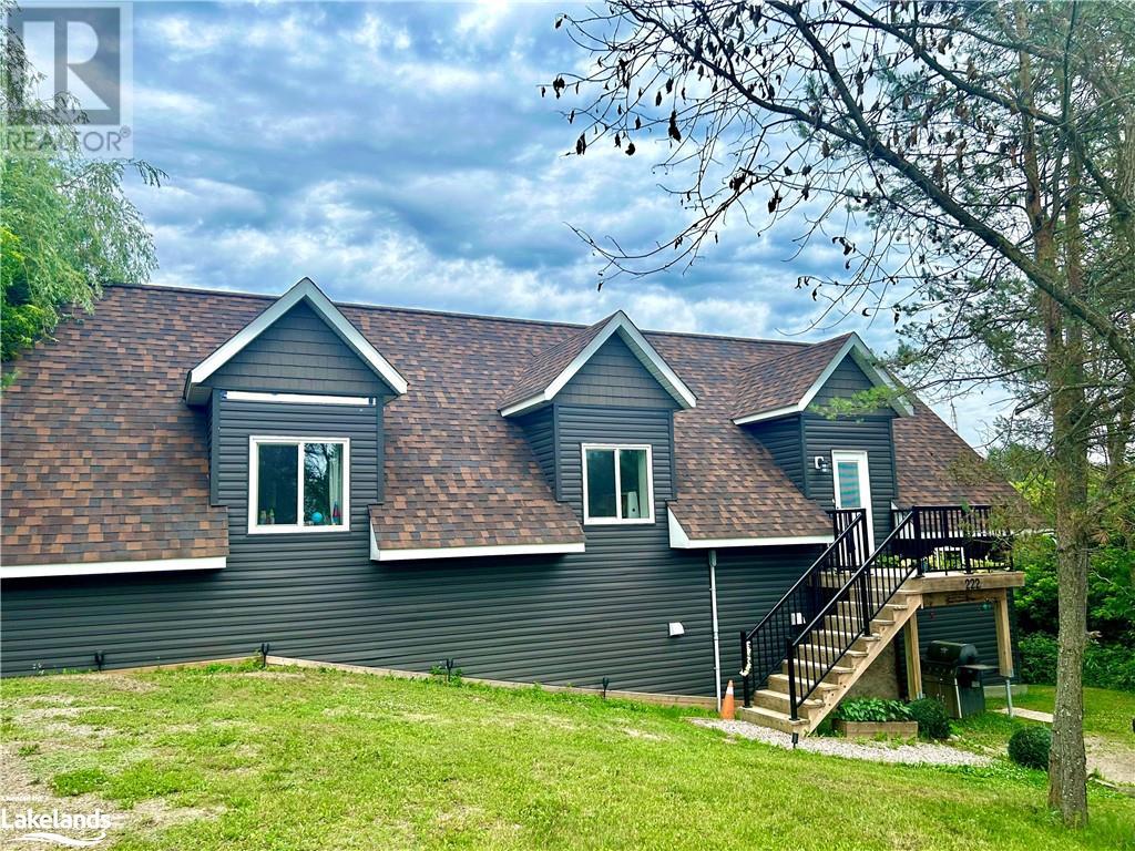 222 Main Street, Burk's Falls, Ontario  P0A 1C0 - Photo 2 - 40608300