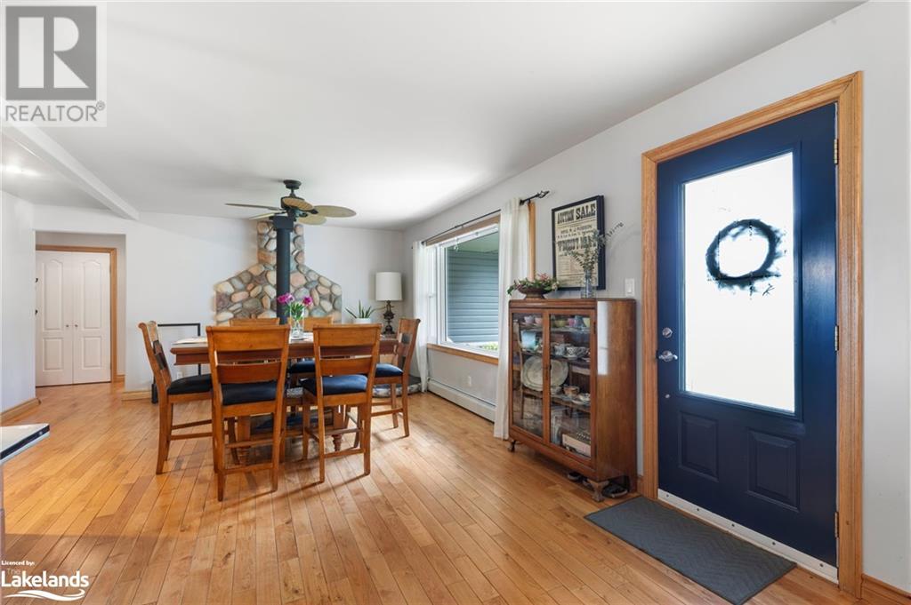 2 Dunlop Drive, Severn, Ontario  L0K 1E0 - Photo 11 - 40599465