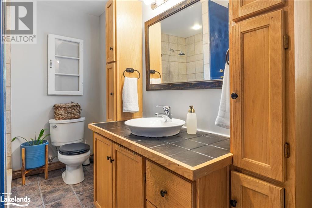 2 Dunlop Drive, Severn, Ontario  L0K 1E0 - Photo 18 - 40599465