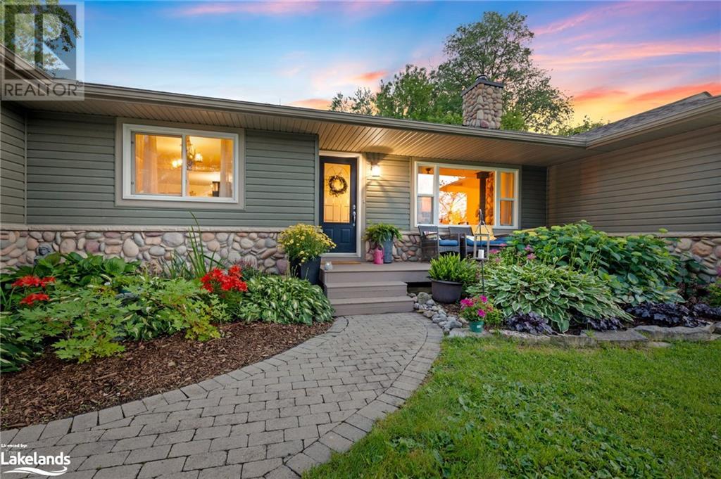 2 Dunlop Drive, Severn, Ontario  L0K 1E0 - Photo 2 - 40599465