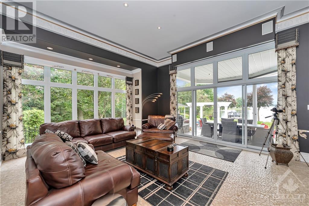 2584 Woods Street, Rockland, Ontario  K4K 1J2 - Photo 9 - 1399811