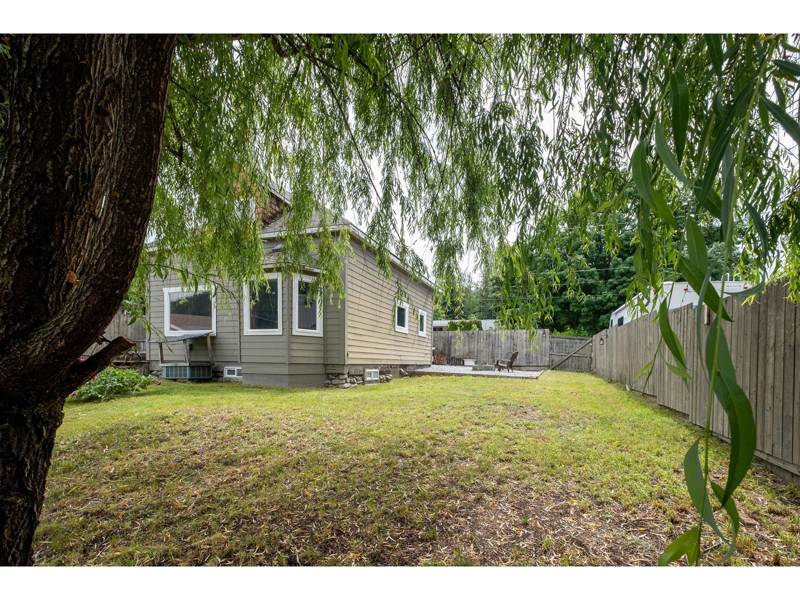 1887 Kootenay Lane, Fruitvale, British Columbia  V0G 1L0 - Photo 47 - 2478077