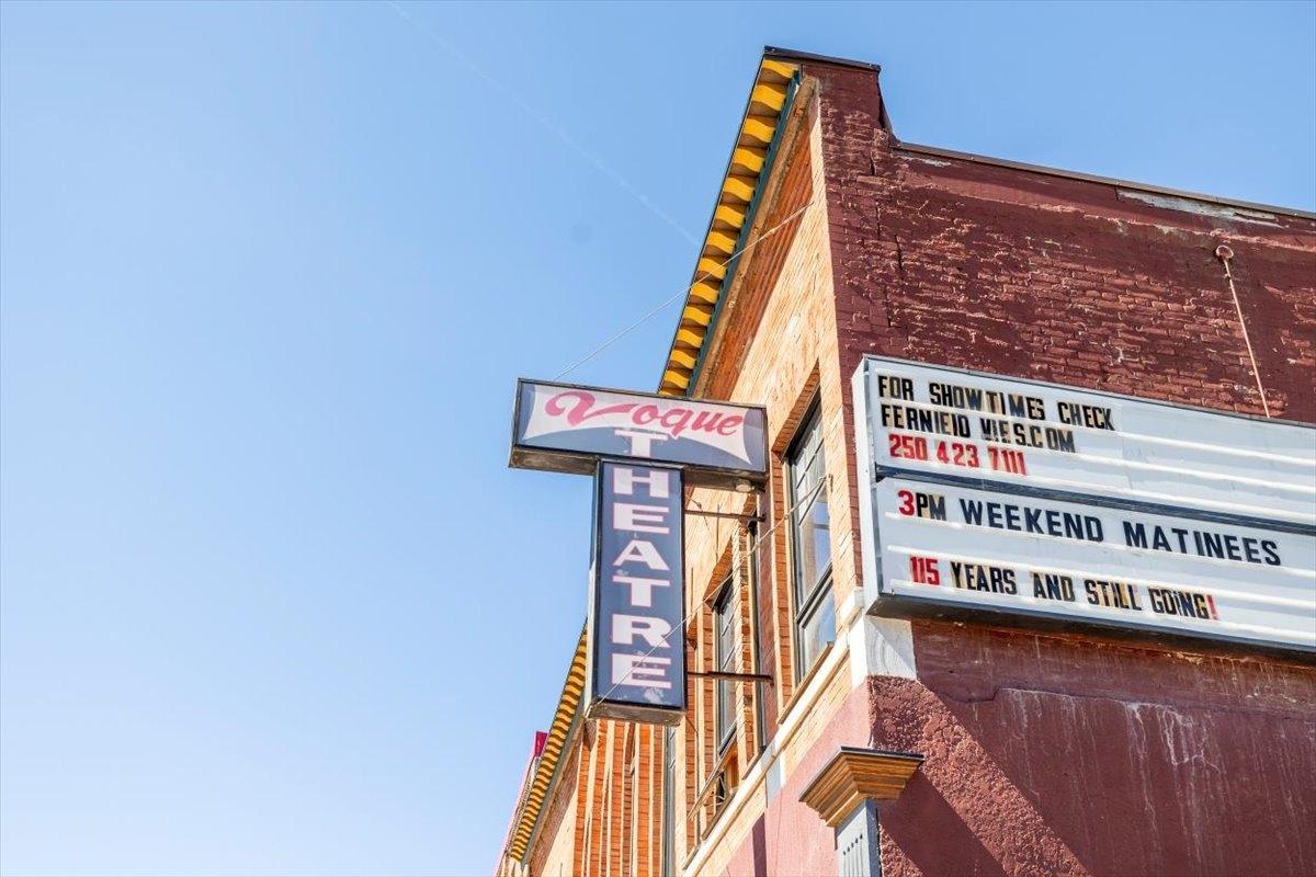 321 2ND AVENUE, fernie, British Columbia