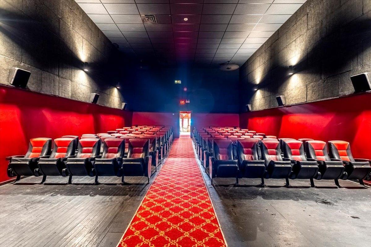 321 2nd Avenue, Fernie, British Columbia  V0B 1M0 - Photo 28 - 2478079