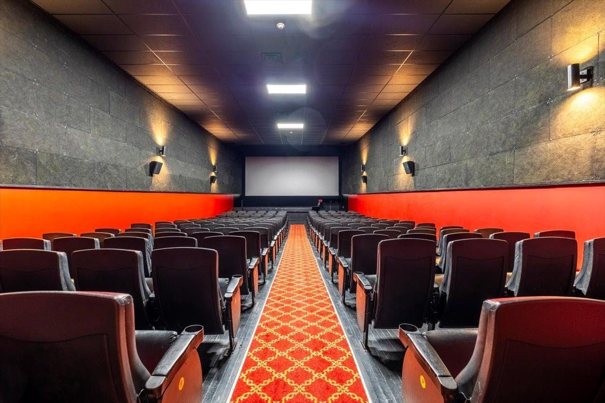 321 2nd Avenue, Fernie, British Columbia  V0B 1M0 - Photo 30 - 2478079