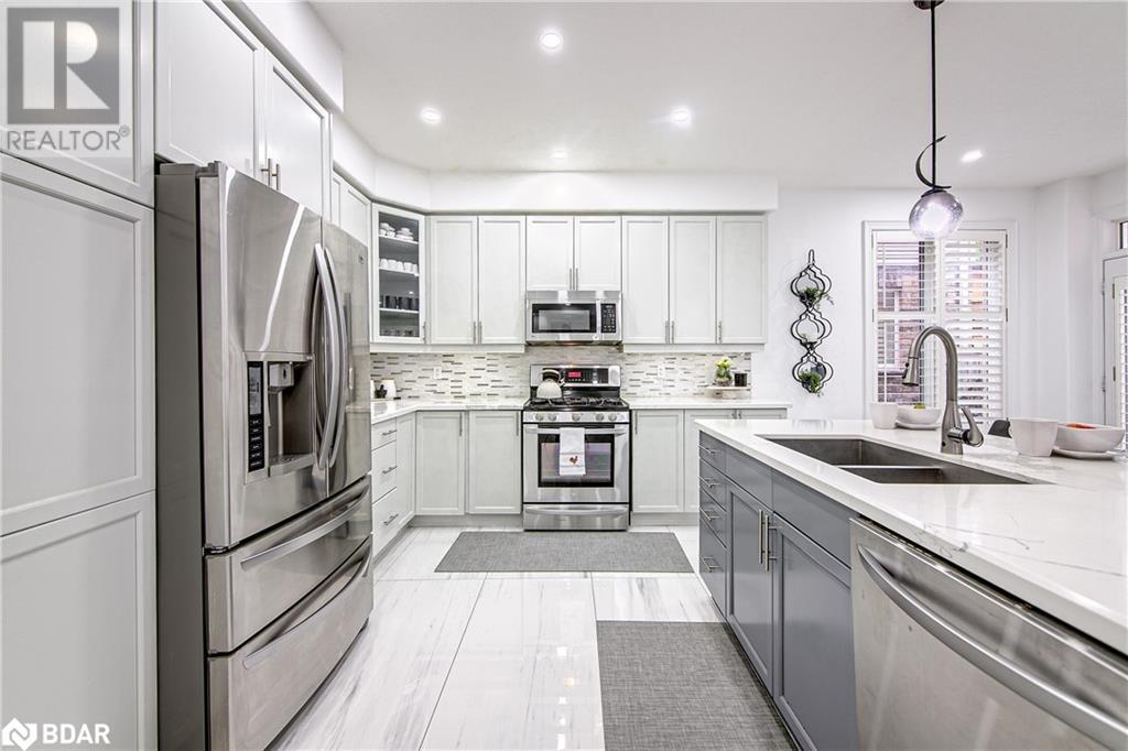 13 Auburn Court, Barrie, Ontario  L4N 6G9 - Photo 11 - 40613517