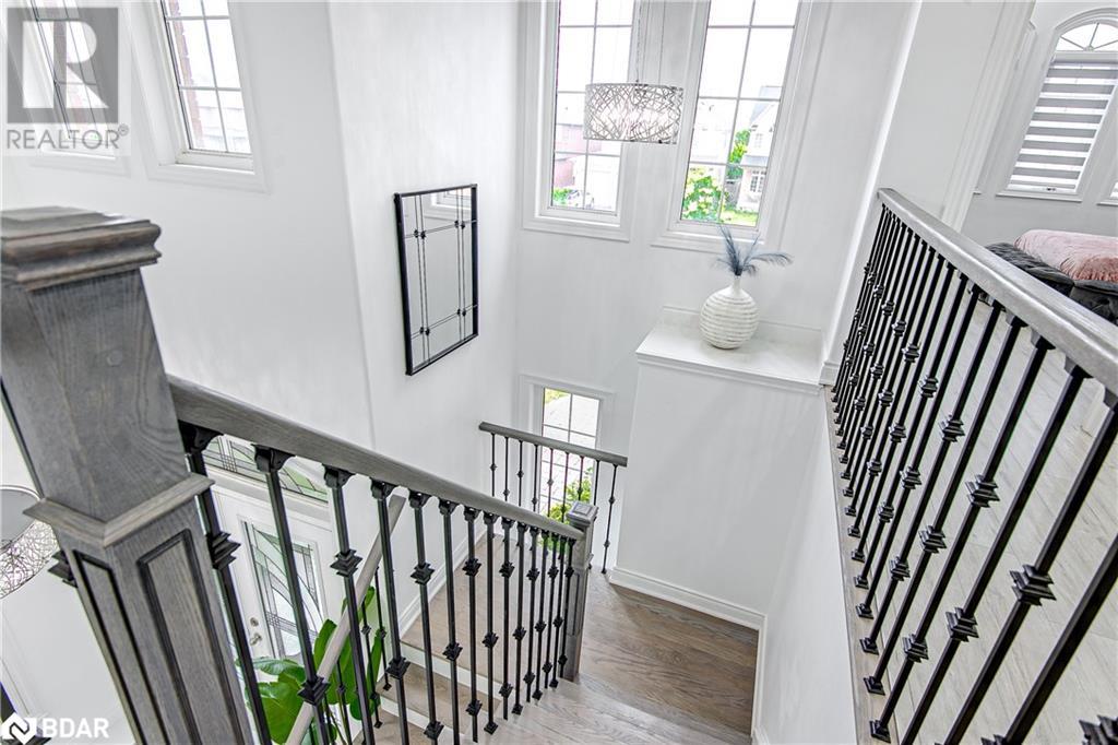 13 Auburn Court, Barrie, Ontario  L4N 6G9 - Photo 15 - 40613517