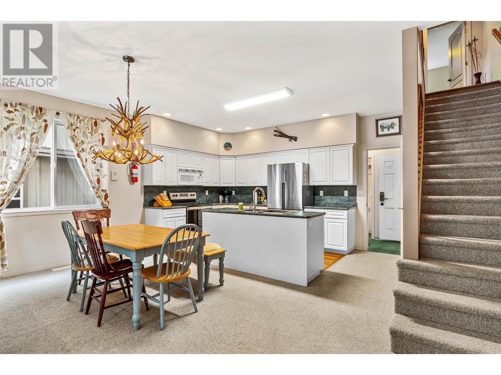 1361 Burfield Drive, Sun Peaks, British Columbia  V0E 5N0 - Photo 3 - 179544