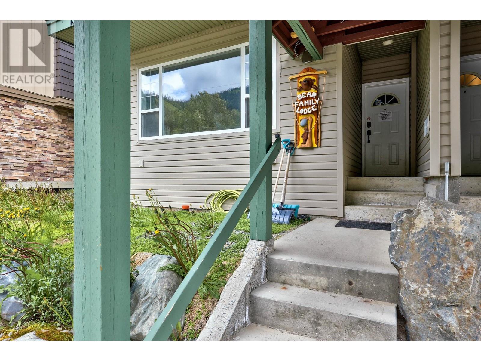 1361 Burfield Drive, Sun Peaks, British Columbia  V0E 5N0 - Photo 2 - 179544