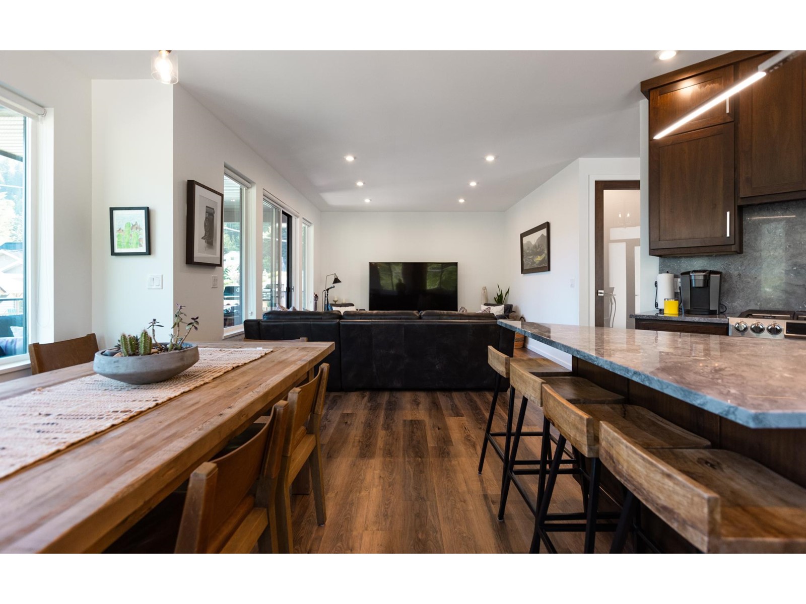 1500 Holland Street, Nelson, British Columbia  V1L 3E2 - Photo 17 - 2478064