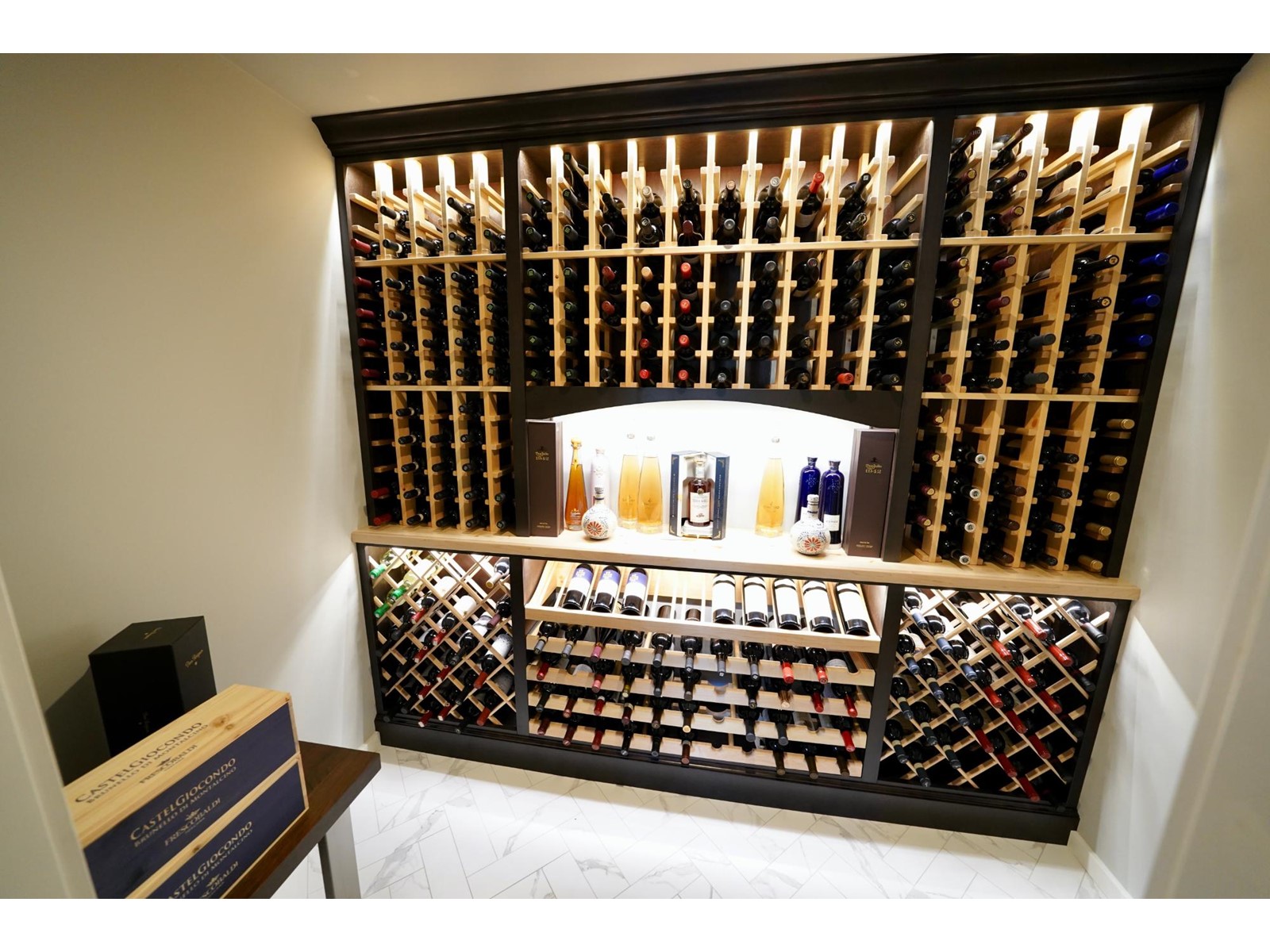 1500 Holland Street, Nelson, British Columbia  V1L 3E2 - Photo 46 - 2478064