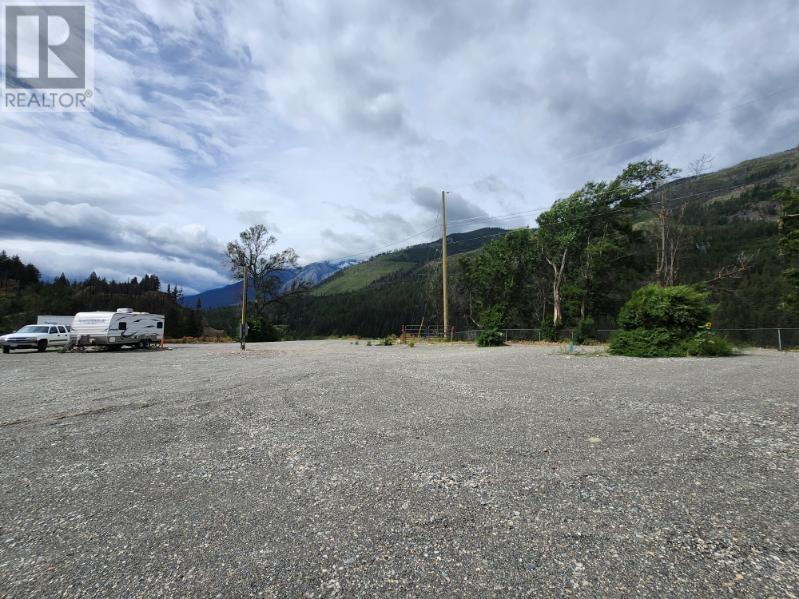 57 Fraser Street, Lytton, British Columbia   - Photo 3 - 179570