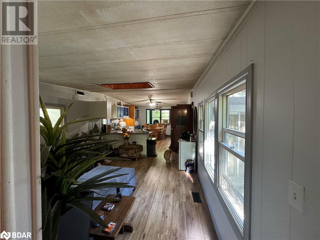 1052 Four Seasons Park Road, Gravenhurst, Ontario  P0E 1N0 - Photo 10 - 40613335