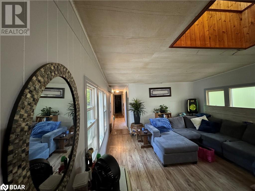 1052 Four Seasons Park Road, Gravenhurst, Ontario  P0E 1N0 - Photo 12 - 40613335