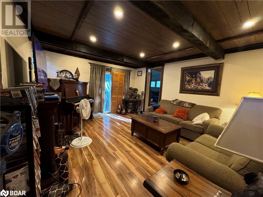 1052 Four Seasons Park Road, Gravenhurst, Ontario  P0E 1N0 - Photo 6 - 40613335