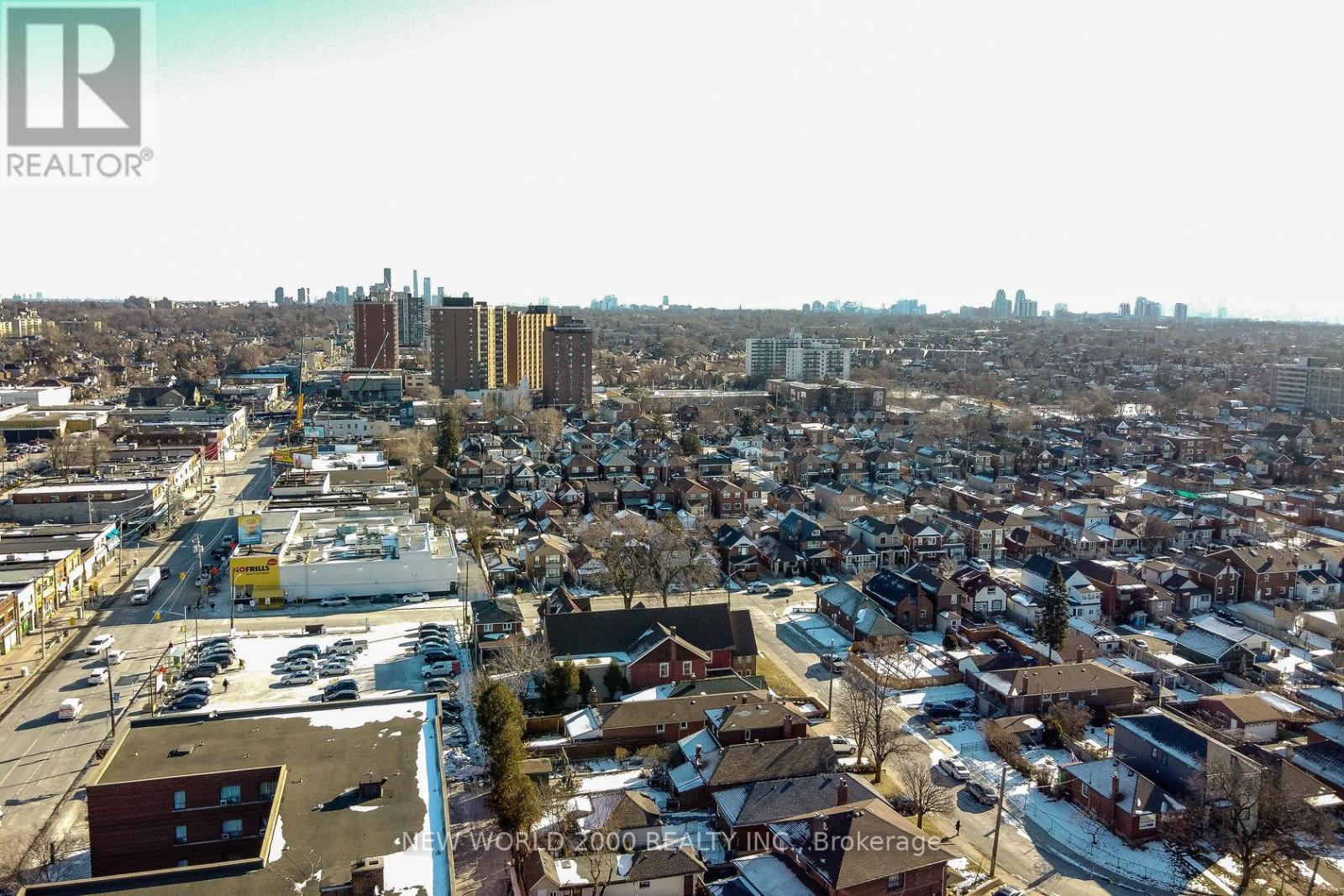 2011 Eglinton Avenue W, Toronto, Ontario  M6E 2K1 - Photo 25 - W8489302