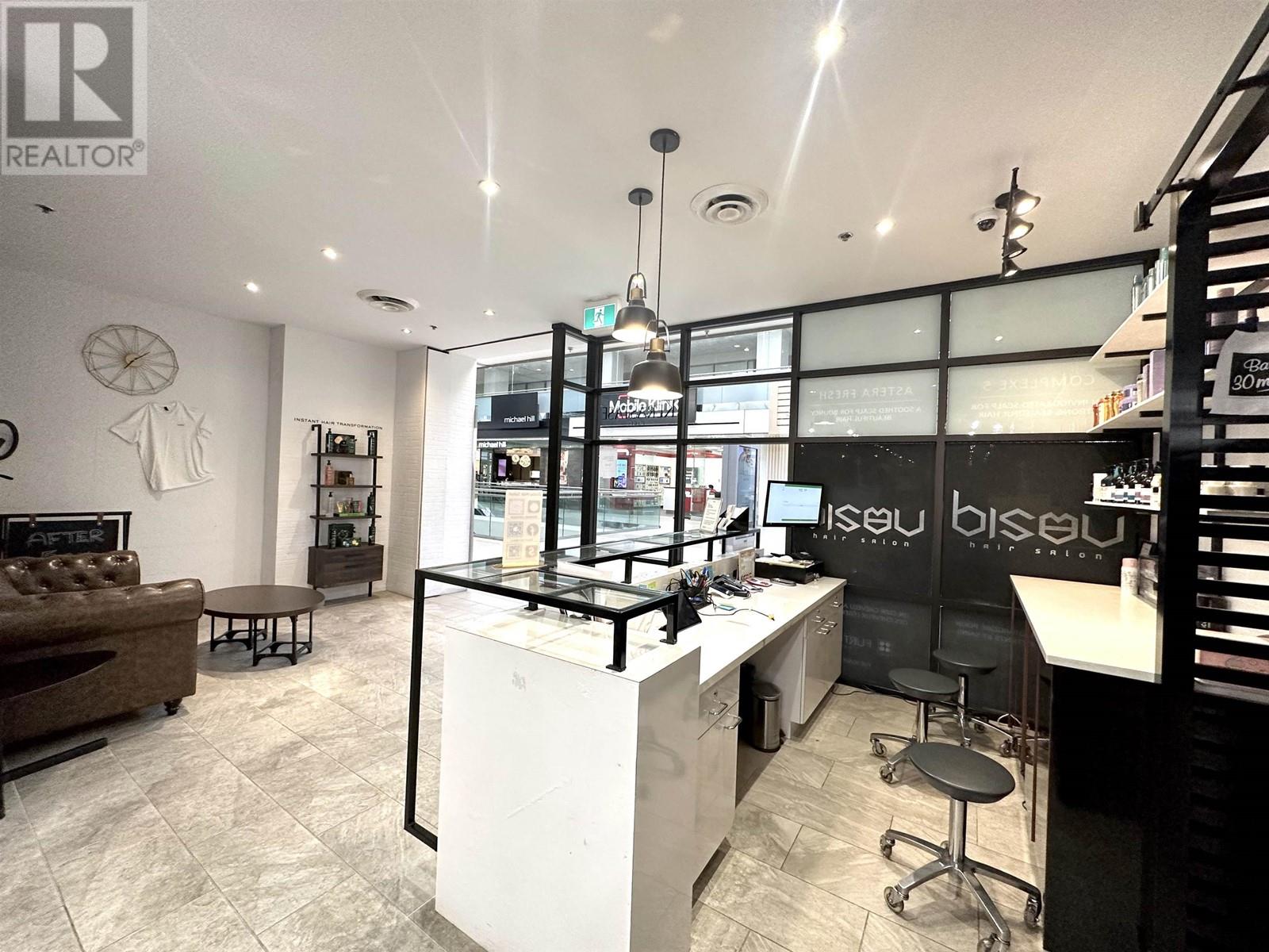 Listing Picture 12 of 12 : 392 4800 KINGSWAY, Burnaby / 本拿比 - 魯藝地產 Yvonne Lu Group - MLS Medallion Club Member