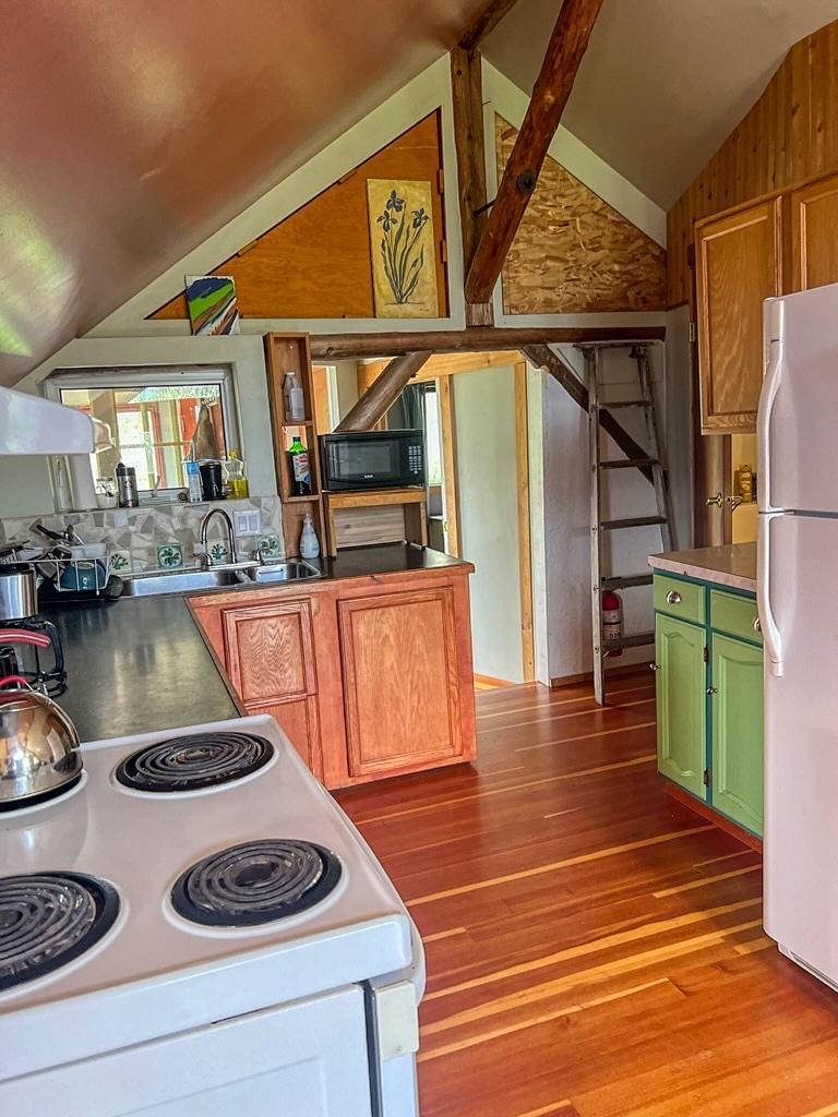 12168 Highway 3a, Boswell, British Columbia  V0B 1A0 - Photo 33 - 2478095