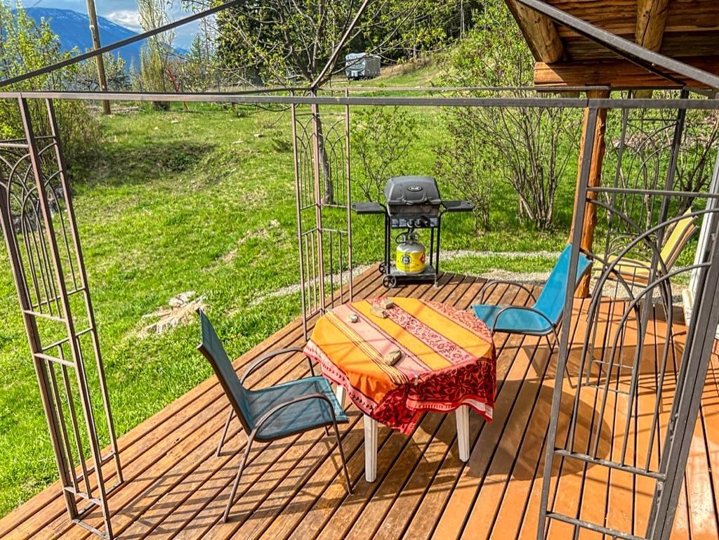 12168 Highway 3a, Boswell, British Columbia  V0B 1A0 - Photo 10 - 2478095