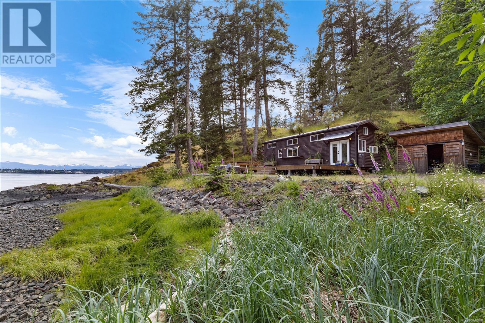 SL 6 Whalebone Cove Rd, quadra island, British Columbia