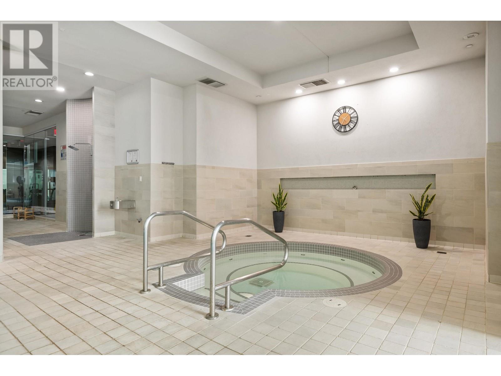 203 628 Kinghorne Mews, Vancouver, British Columbia  V6Z 3H6 - Photo 32 - R2899776