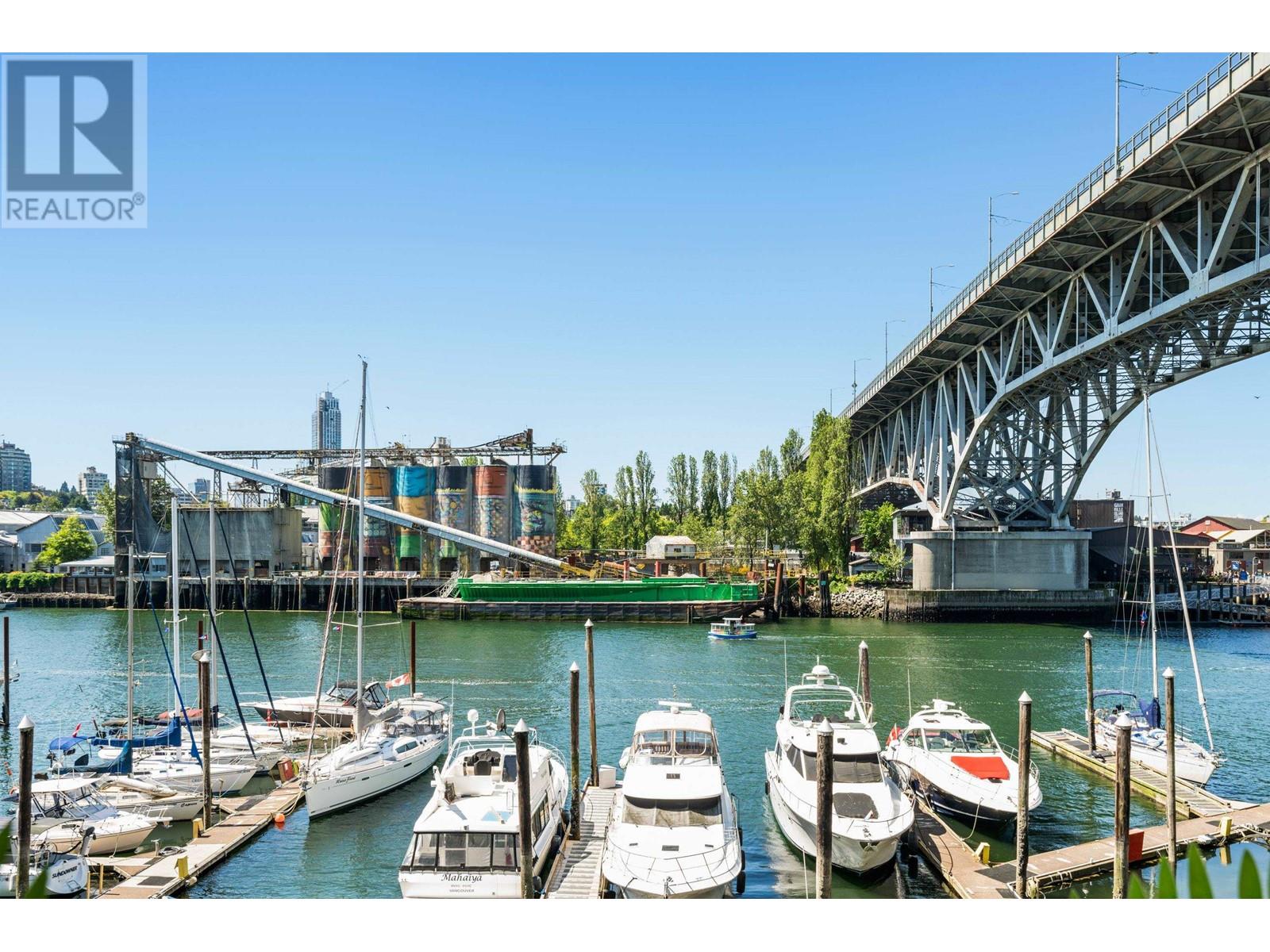 203 628 Kinghorne Mews, Vancouver, British Columbia  V6Z 3H6 - Photo 23 - R2899776