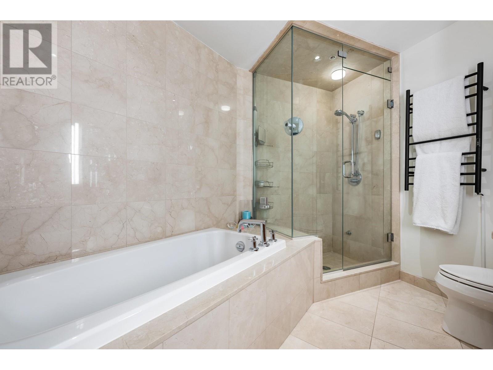 203 628 Kinghorne Mews, Vancouver, British Columbia  V6Z 3H6 - Photo 20 - R2899776