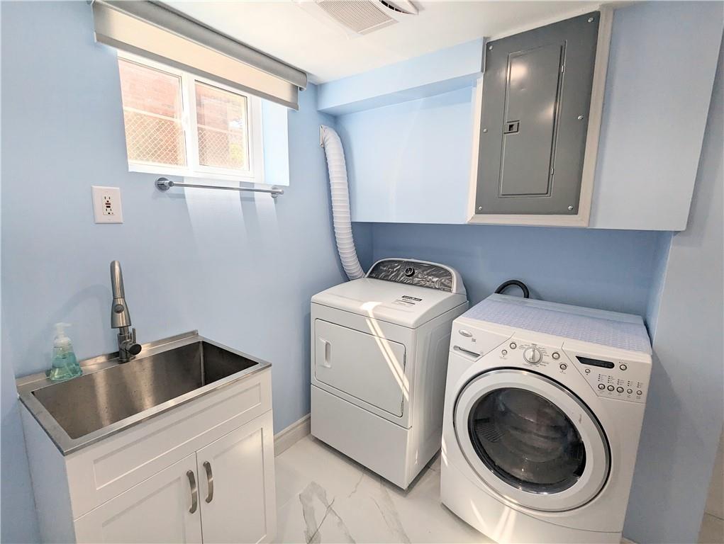 Image of property at 648 GREENHILL Avenue