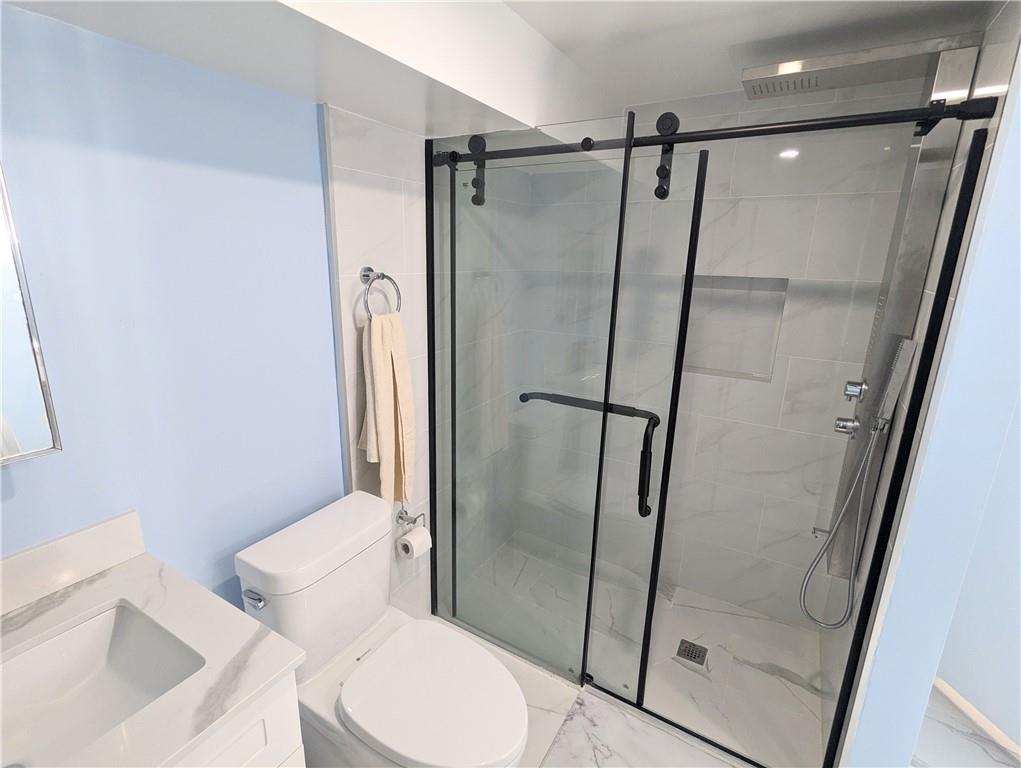 Image of property at 648 GREENHILL Avenue