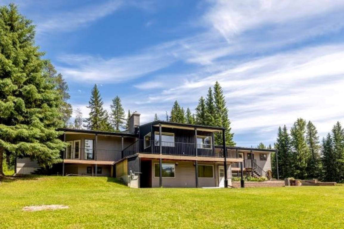 105 CASTLE MOUNTAIN ROAD Fernie